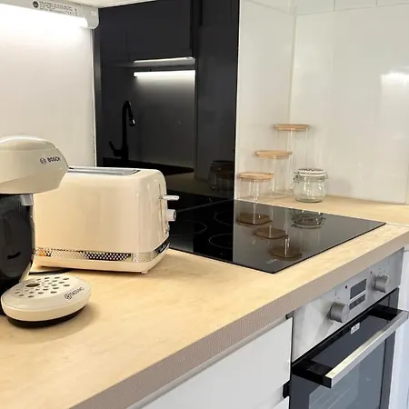 à 30m, Parking&clim Appartement *
