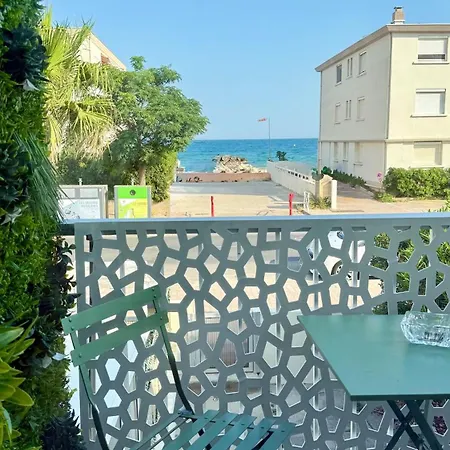 A 30m, Parking & Clim شقة بالافاس ليه فلو